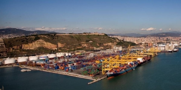 APM Terminals to Buy Grup Maritim TCB